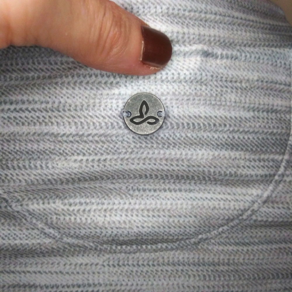Prana Catarina Gray & White Marled Stripe, Long Sleeved Full Zip UPF 50+ Sun Top - Picture 8 of 11